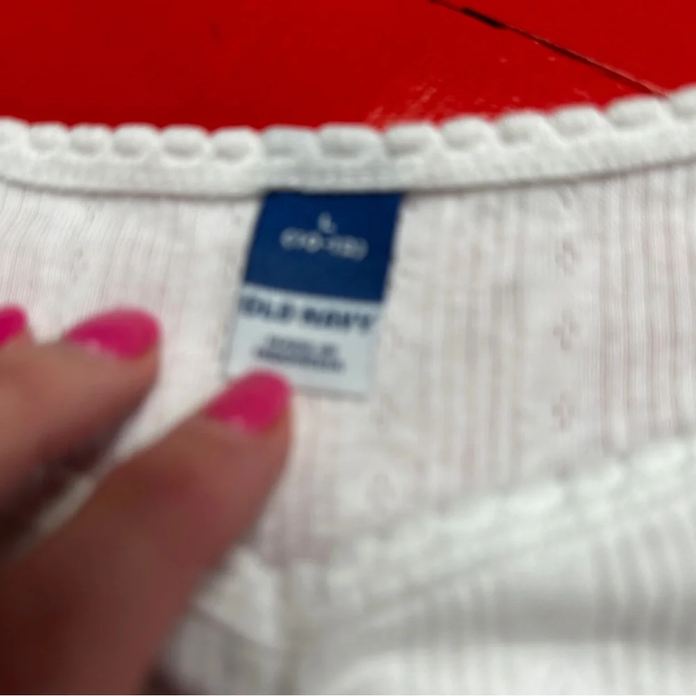 OLD NAVY WHITE SHORT SLEEVE TOP